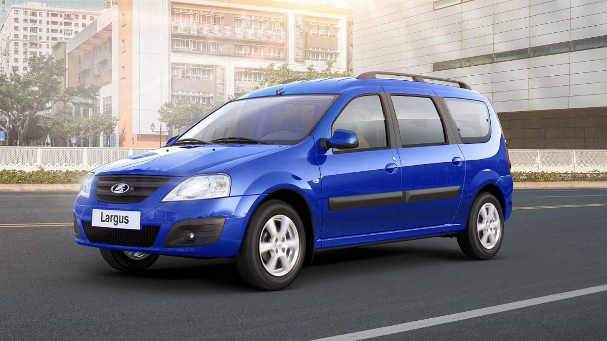 Продажи Largus выросли в 4 раза: пока Lada теряет четверть рынка, это авто рвется вперед