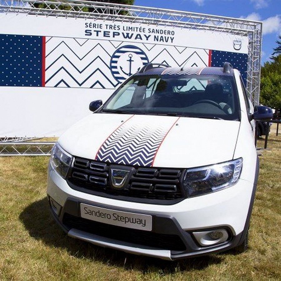 Dacia презентовала три лимитированные версии хэтчбека Sandero Stepway