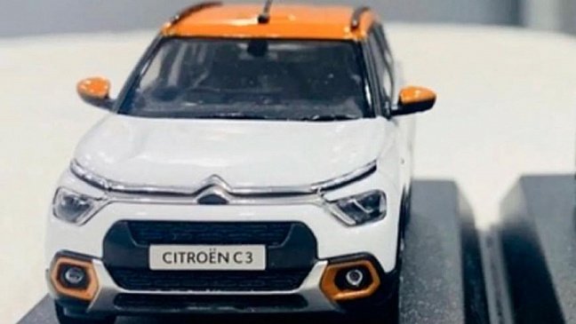 Дизайн нового кроссовера Citroën C3 для Индии раскрыли с помощью игрушечной машинки