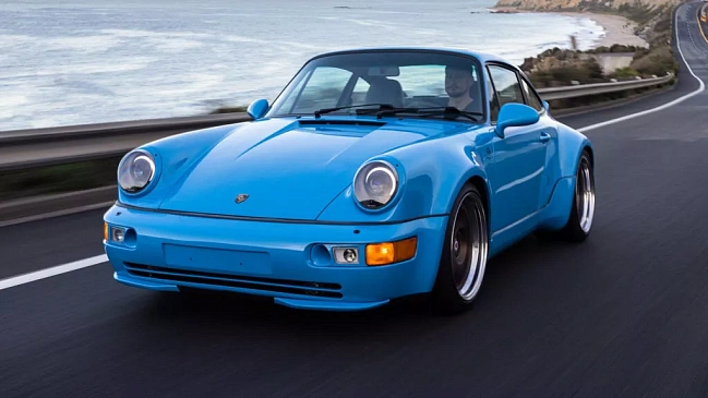 Тюнинг-ателье Everrati создало электрический рестомод Porsche 964 для соучредителя Google