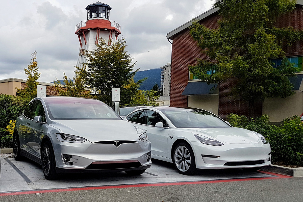 Деградация аккумуляторов в электромобилях Tesla превысила ранние прогнозы