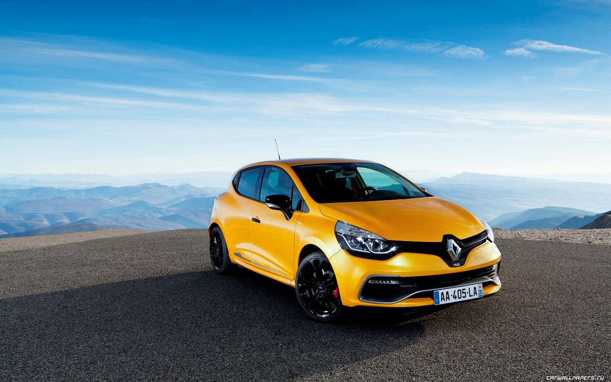 Renault огласил комплектации и цены Clio R.S. 200