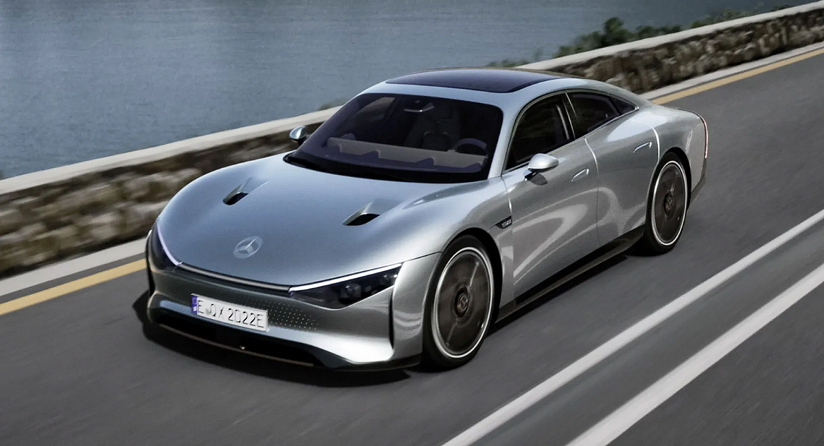 Mercedes начнет предлагать солнечные крыши для своих электромобилей в 2024 году