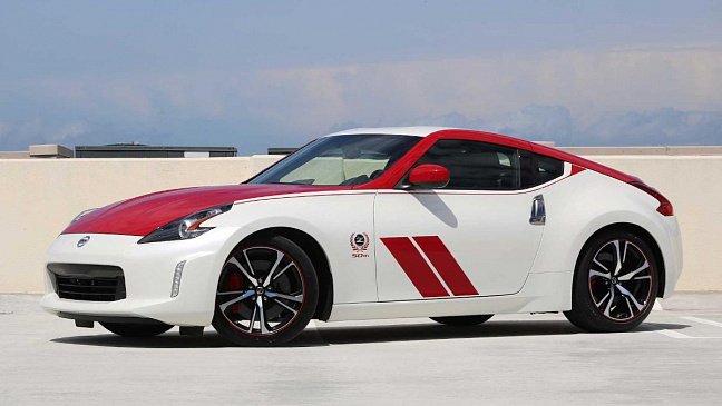 Nissan рассказал о долгожданном приемнике спортивного 370Z 