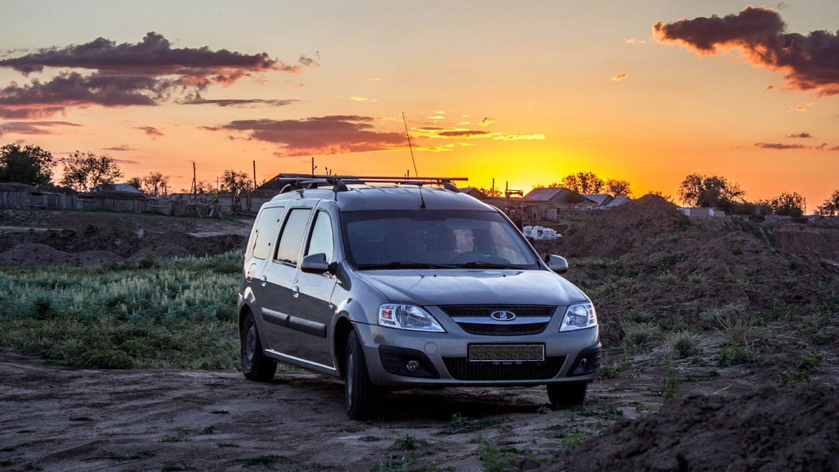LADA Largus в критическом состоянии: производство рухнуло в 2 раза