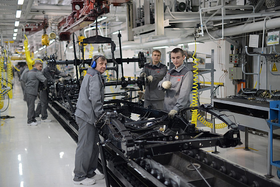 Первая партия Sollers ST9 сходит с конвейера: что еще готовит УАЗ