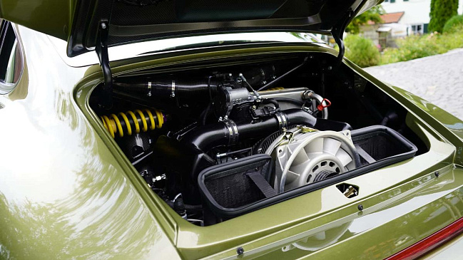 Ателье Ruf представило 550-сильную версию полностью восстановленного Porsche 