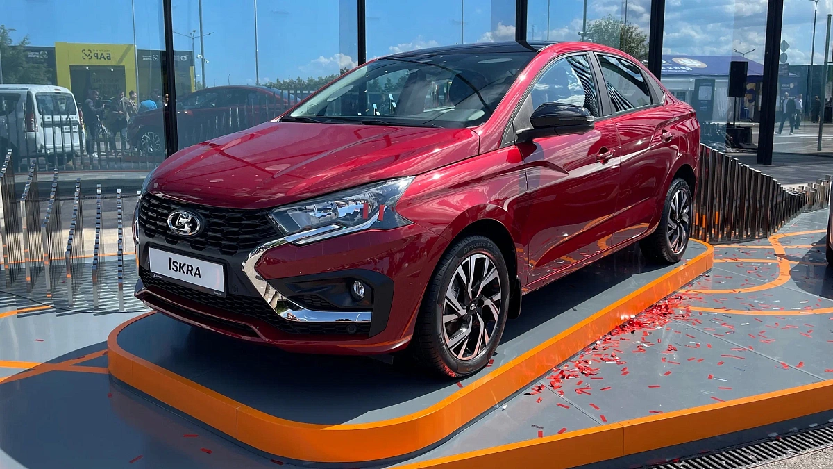Новая Lada Iskra уже в продаже: Прорыв в безопасности – максимальная оценка краш-тестов