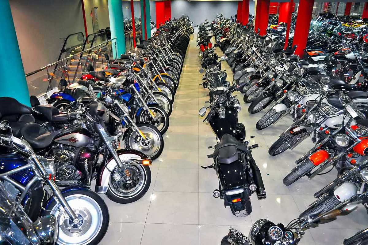 Серый импорт мотоциклов угрожает жизни: ФТС раскрыла схему из мессенджеров