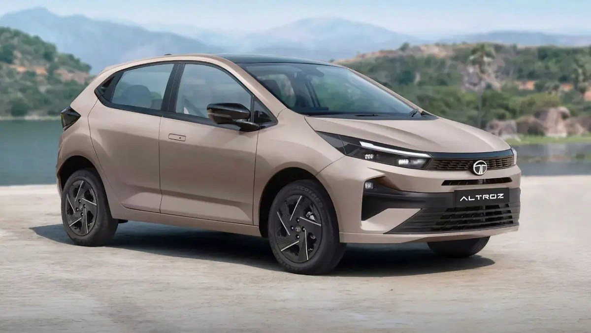 Этот новый хэтчбек в три раза дешевле, чем Corolla: обновлённый Altroz с изысканным интерьером