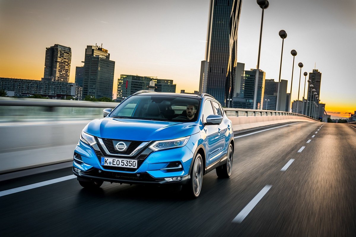 Продажи Nissan в феврале снизились в России на 7%