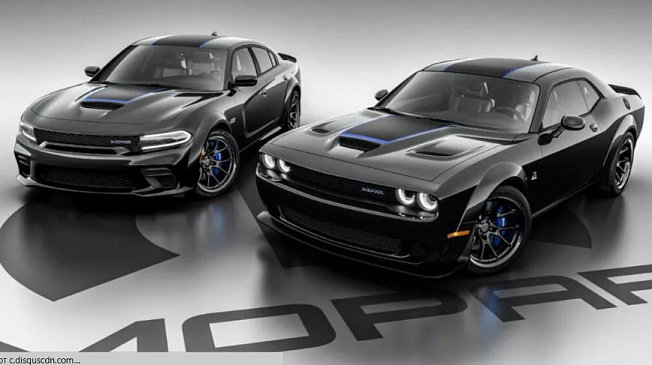 Dodge выпустил спецверсии Charger и Challenger Mopar Edition с синими акцентами и 485 л.с.