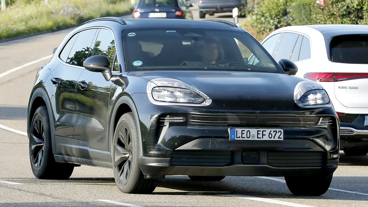 Porsche скоро представит электрическую версию кроссовера Cayenne