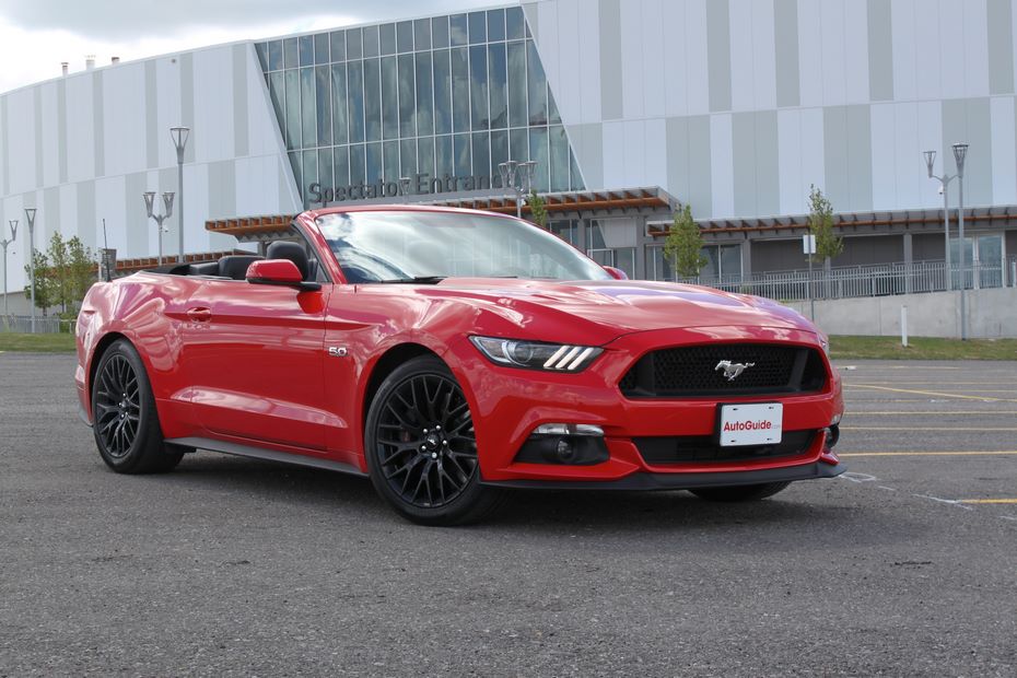 Ford Mustang 2015 кабриолет