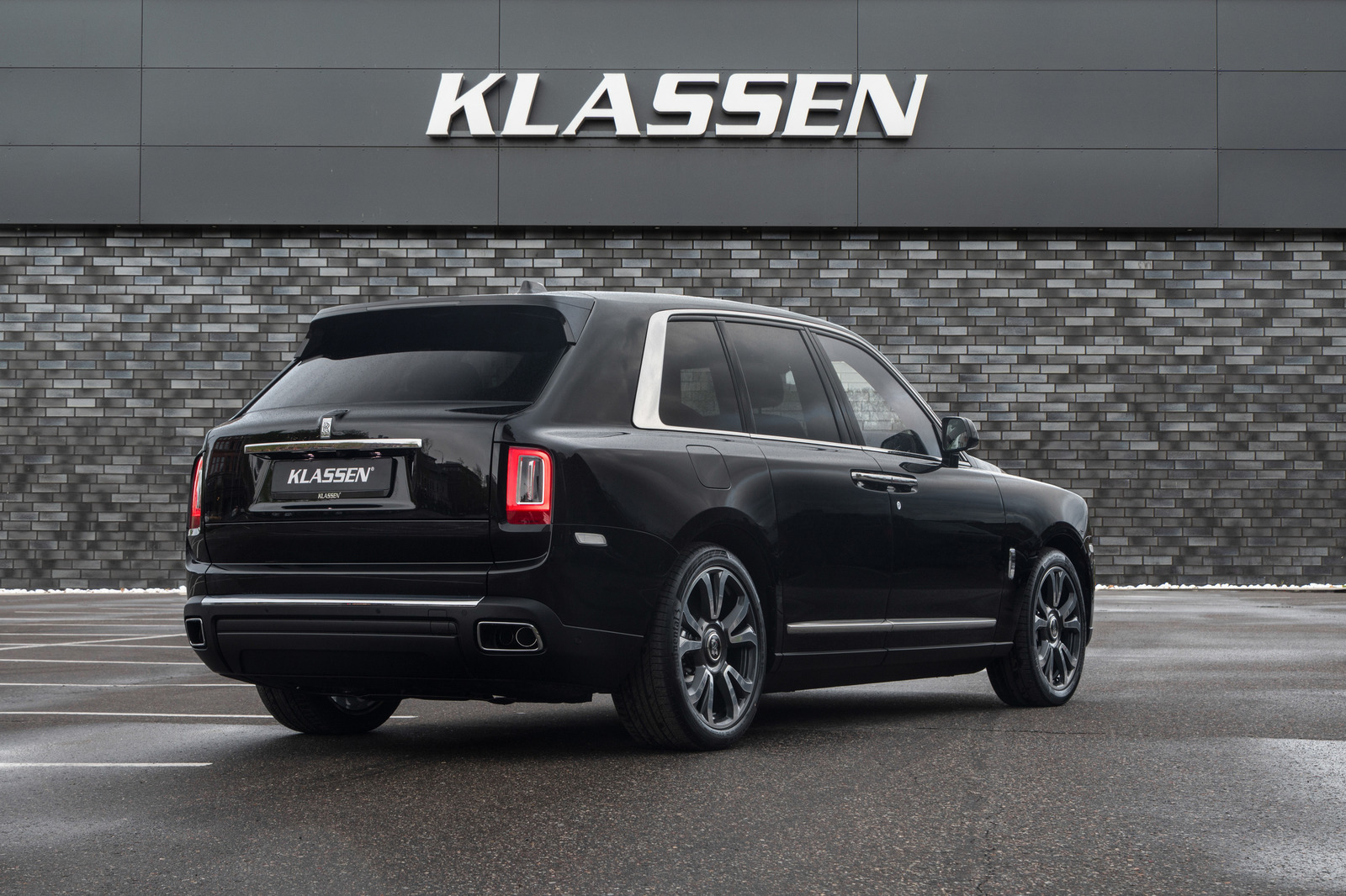 Бронированный Rolls-Royce Cullinan от ателье Klassen оценили в 1 млн  долларов