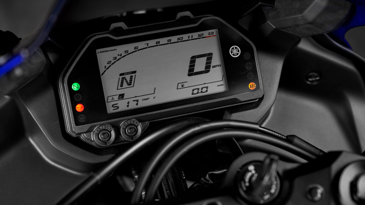 Официально раскрыт мотоцикл Yamaha R3 нового поколения