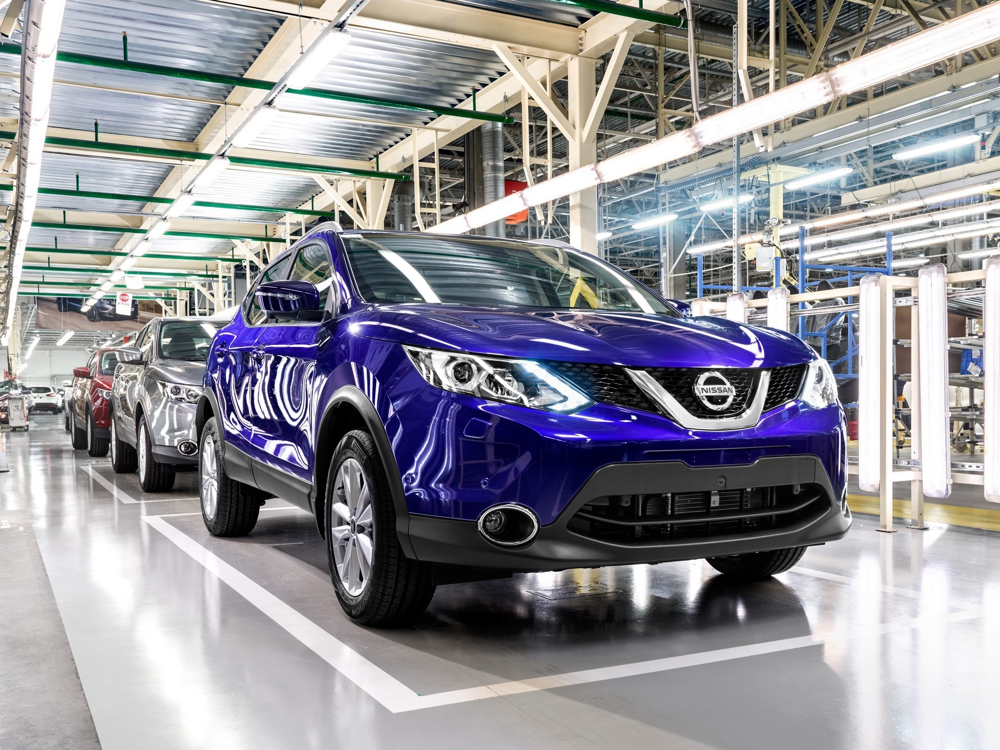 Российский завод Nissan может не возобновить производство машин в РФ до  марта 2023 года