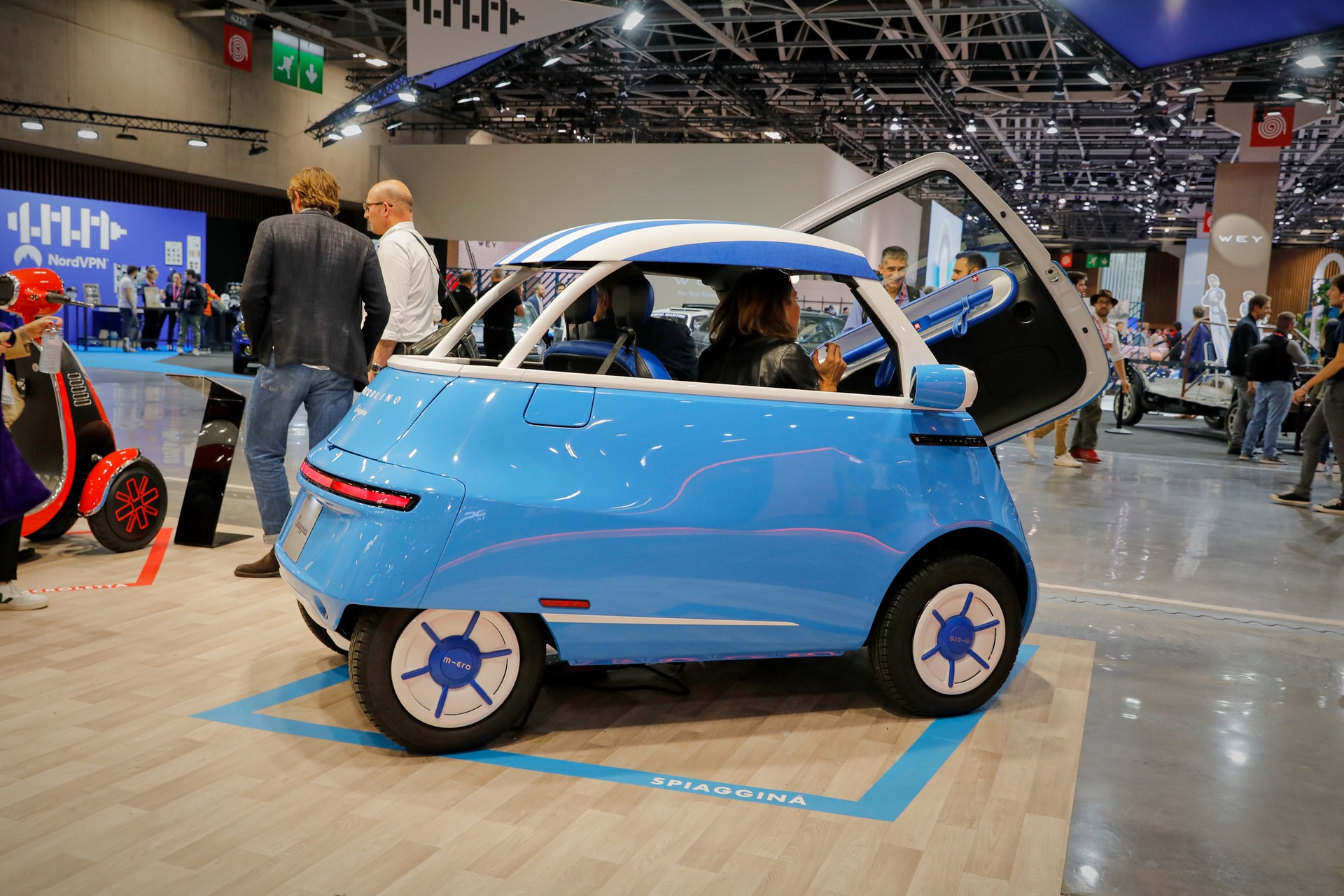 Microlino lite. Microlino. Микролино. Микролино машинка.