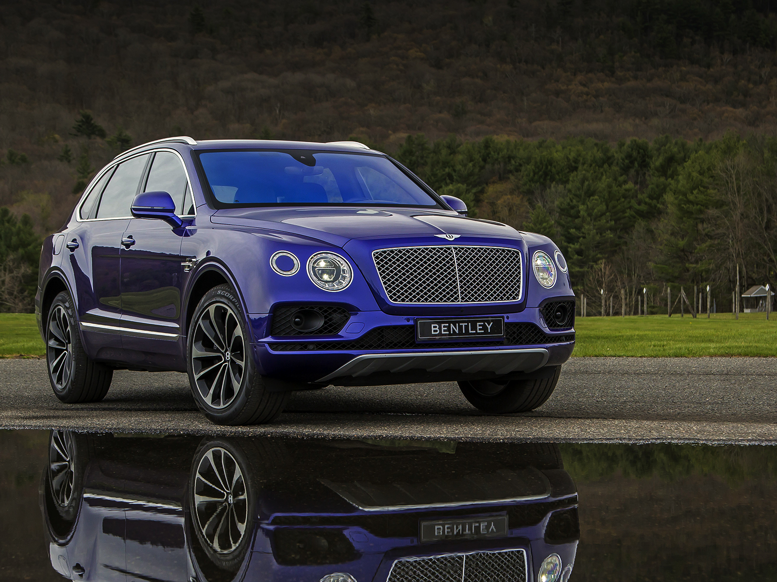 How Much Is A New Bentley Suv 