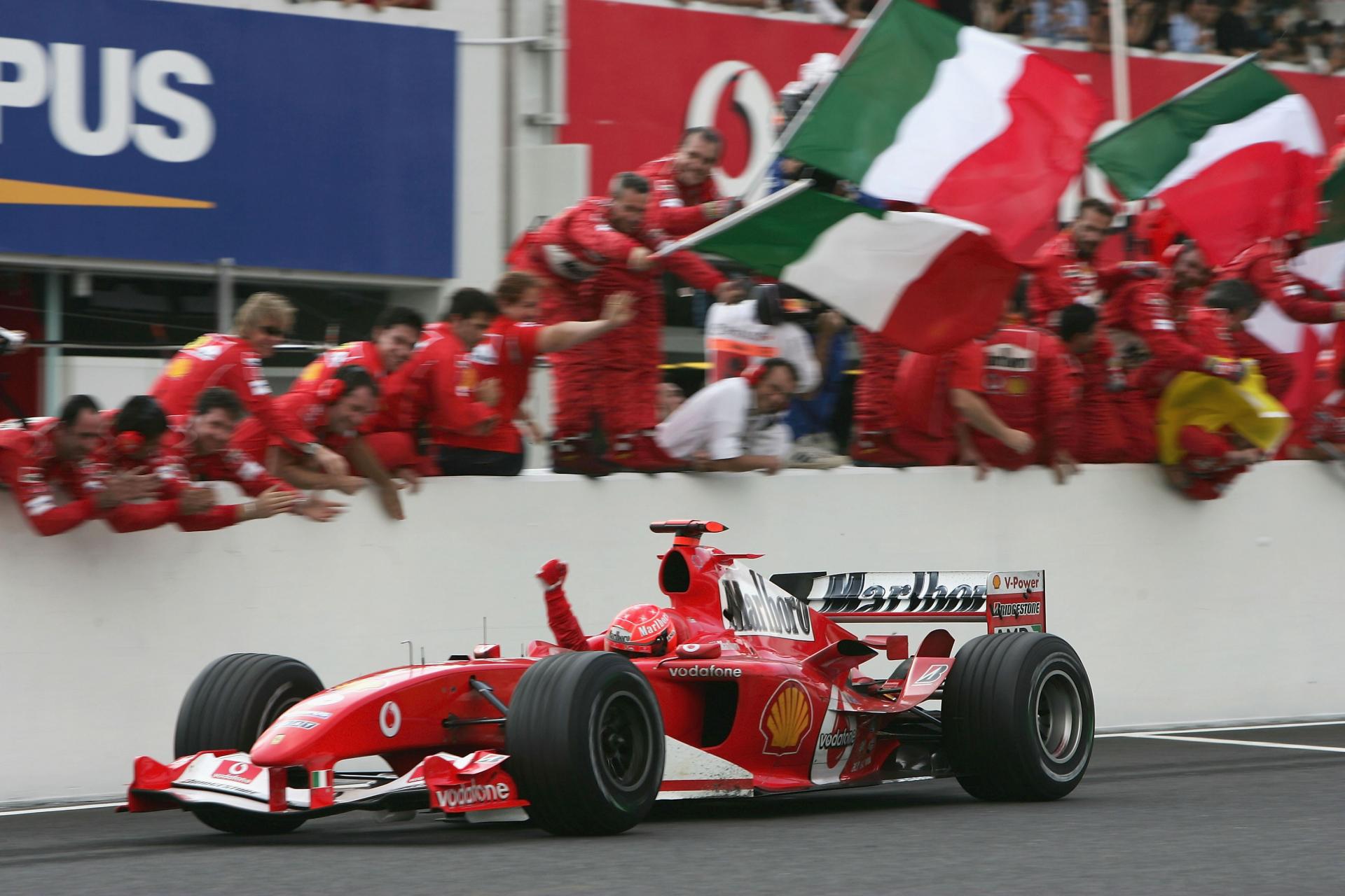 Шумахер Ferrari f2002