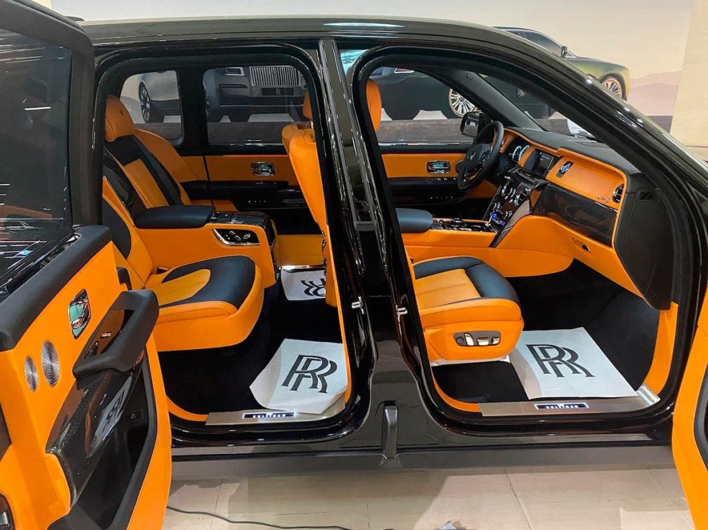 Rolls Royce Cullinan Р»РёРјСѓР·РёРЅ