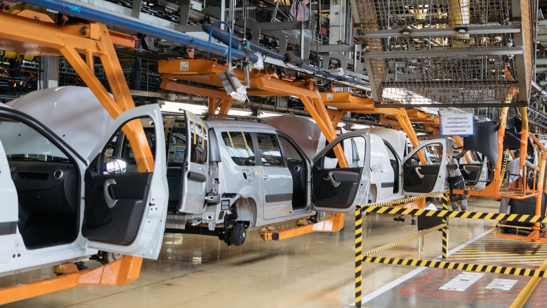 Мантуров: «АвтоВАЗа» найдет ресурсы увеличить производственный план