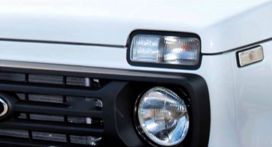 Вышедшие с конвейера обновленные внедорожники Lada Niva Legend
