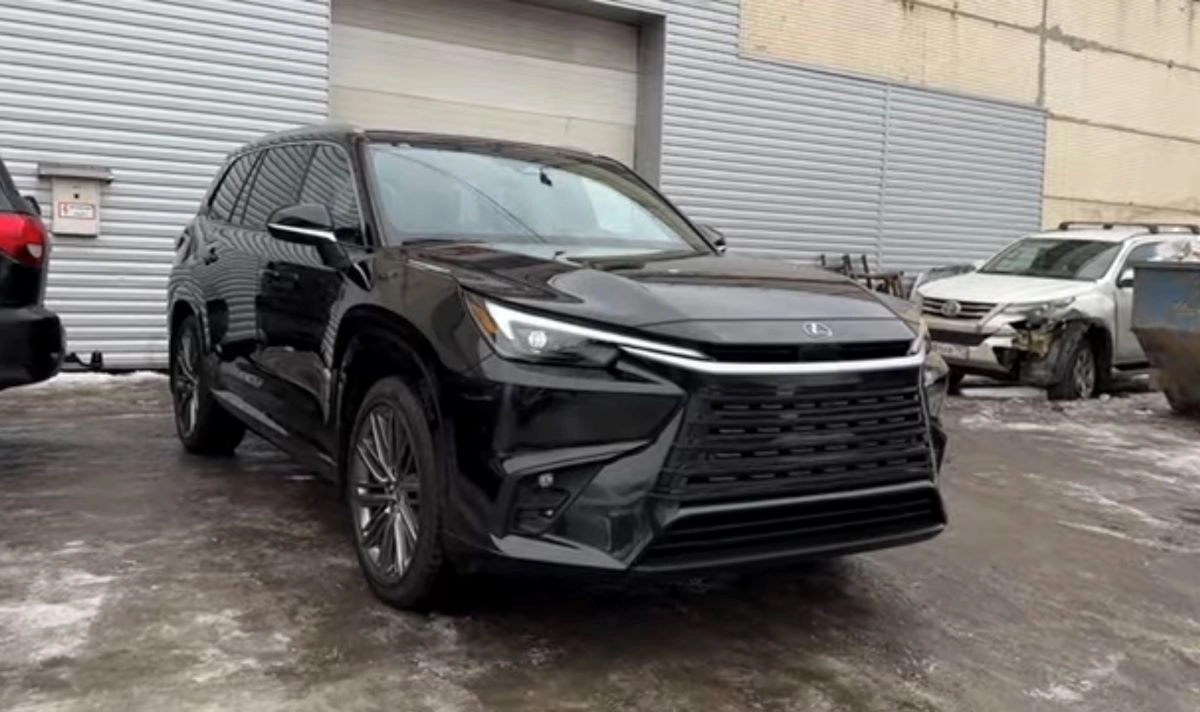 «Как дорого купить дешевое»: «Клубный сервис» дал обзор на Lexus TX 350 «Как дорого купить дешевое»: «Клубный сервис» дал обзор на Lexus TX 350