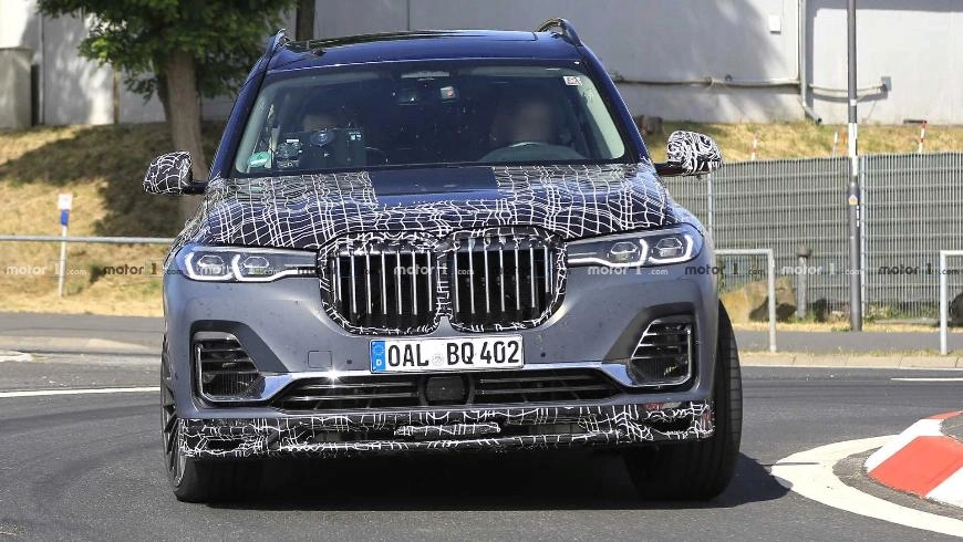 На трассе Нюрбургринг замечен модернизированный кроссовер Alpina XB7 На трассе Нюрбургринг замечен модернизированный кроссовер Alpina XB7