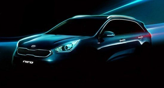 Kia представила ещё пару тизеров своего гибридного кроссовера Niro