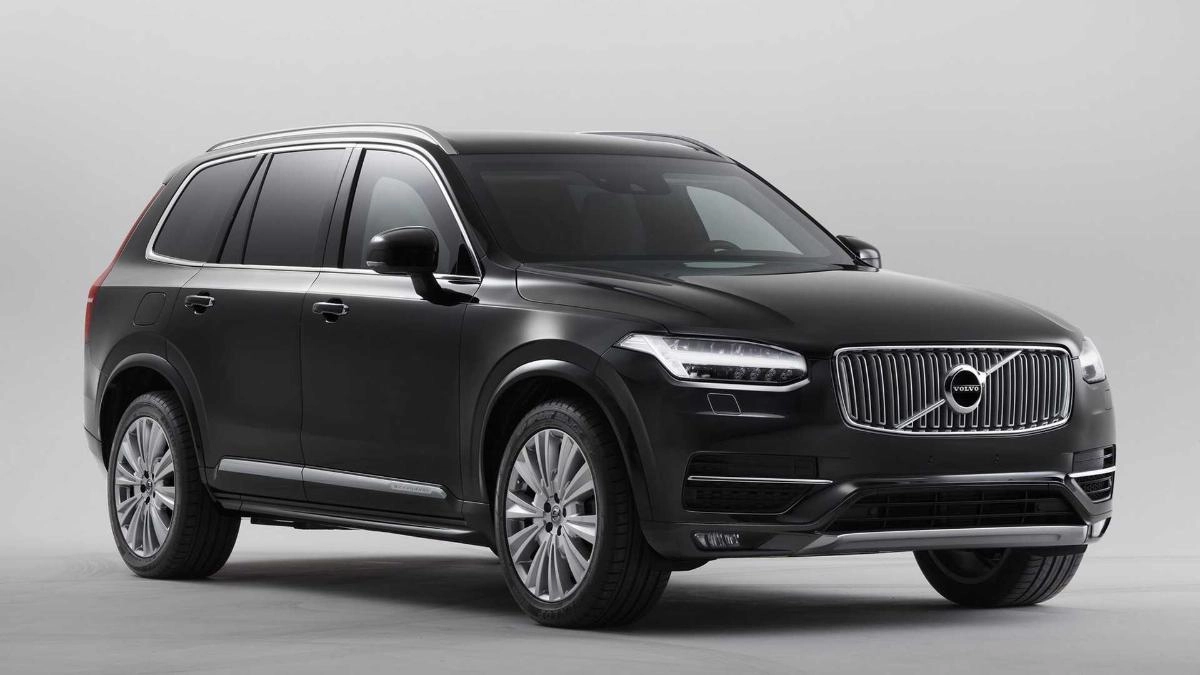 Дилеры Volvo просят бренд создать более крупный кроссовер Дилеры Volvo просят бренд создать более крупный кроссовер