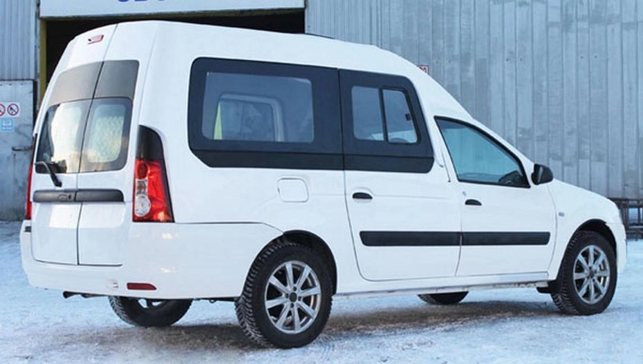 «Автоваз» представил новую модификацию Lada Largus с высокой крышей