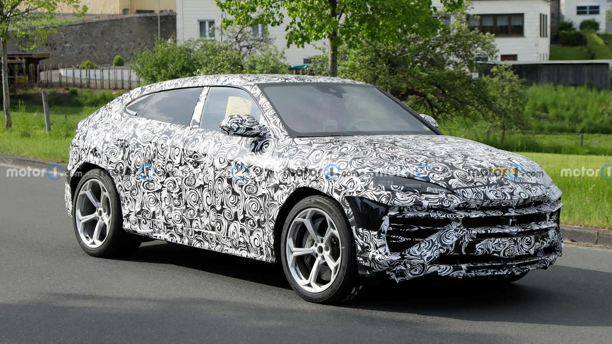 Кроссовер Lamborghini Urus больше не будет оснащаться двигателем V8 Кроссовер Lamborghini Urus больше не будет оснащаться двигателем V8