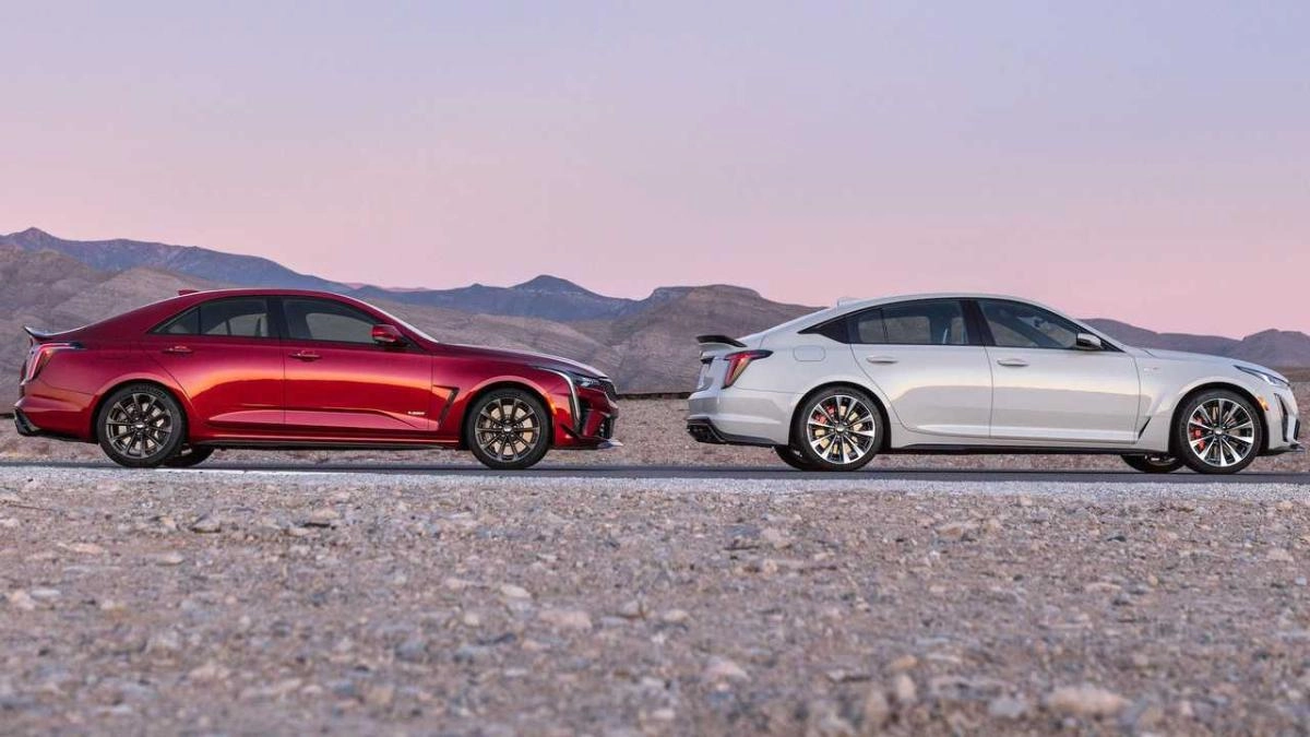 Первые экземпляры мощнейших Cadillac Blackwing проданы на аукционе 