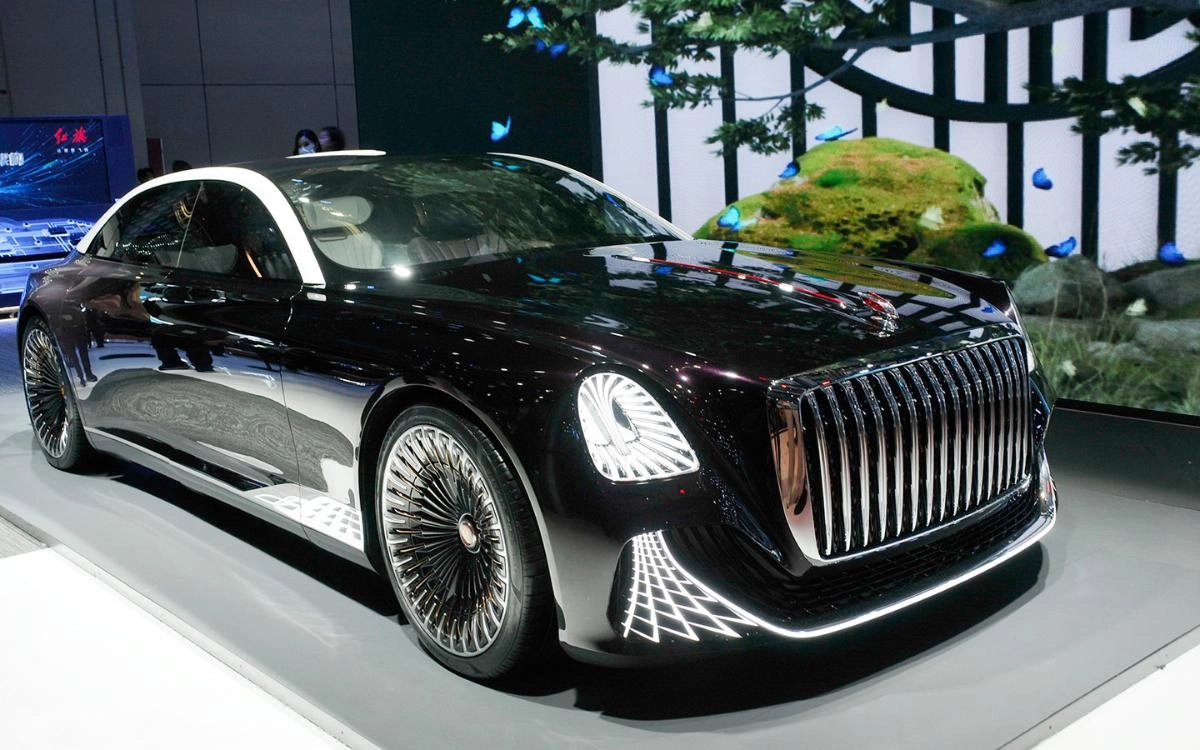 Автобренд Hongqi запатентовал новый электрический внедорожник для высокопоставленных лиц