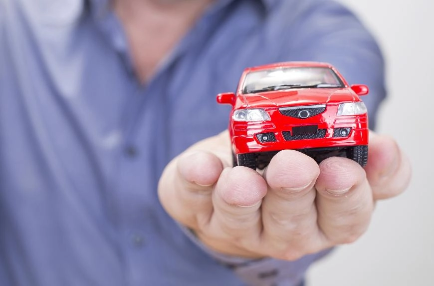 Российские автодилеры прогнозируют падение продаж авто в мае почти на 50% Российские автодилеры прогнозируют падение продаж авто в мае почти на 50%