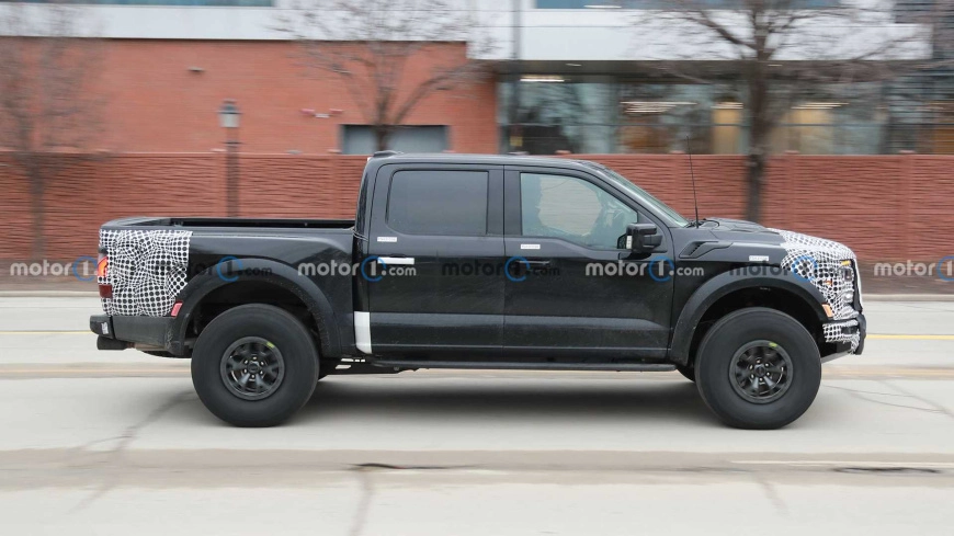 ford-f-150-raptor-r-side-view-refresh-spy-photo.jpg ford-f-150-raptor-r-side-view-refresh-spy-photo.jpg