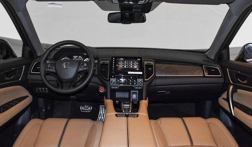 interer-honda-ur-v.jpg
