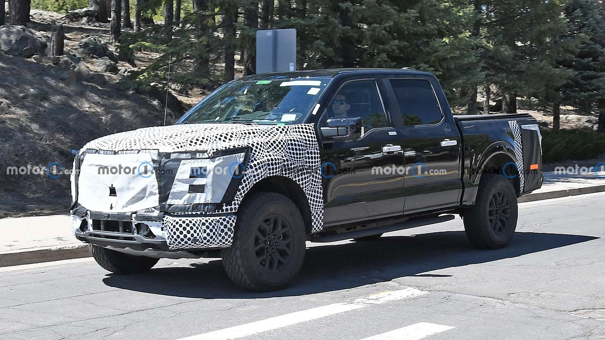 В Сети показали Ford F-150 Tremor Refresh 2024 года с обновлениями дизайна на шпионских фото В Сети показали Ford F-150 Tremor Refresh 2024 года с обновлениями дизайна на шпионских фото