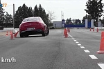 Сможет ли новый Mercedes-Benz CLA достойно показать себя в лосином тесте?
