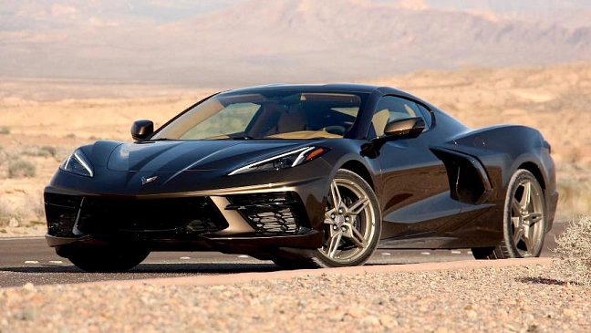Объемы производства спортивного Chevy Corvette C8 достигли рекордных показателей 