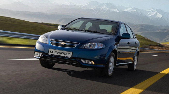 Некогда популярный на рынке РФ Chevrolet Lacetti уходит в отставку в начале 2024 года 