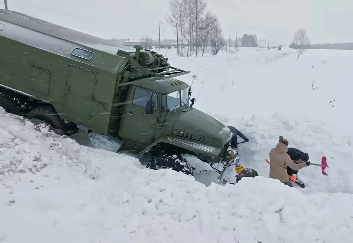 Урал-4320 – мощь и надёжность для простых российских водителей