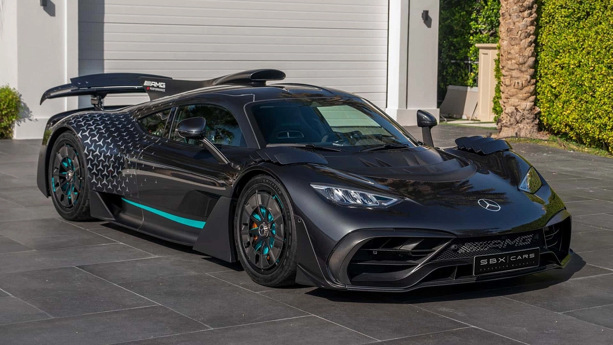 Сколько стоит поддержанный гиперкар Mercedes-AMG One 