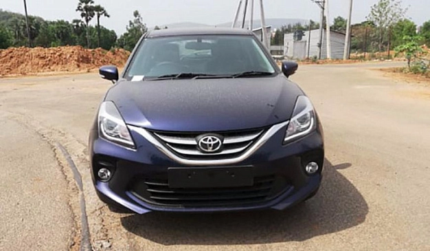 Бюджетный хэтчбек Toyota Glanza наконец-то стал доступен для покупки 