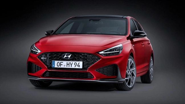 «РГ»: В РФ продаются новые хэтчбеки и универсалы Hyundai i30 по цене от 1,9 млн рублей