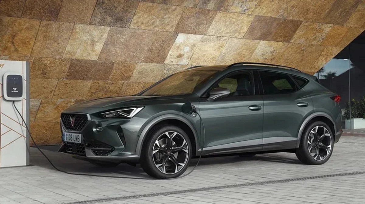 Cupra Formentor в исполнении Tech Edition стал доступен у дилеров Cupra Formentor в исполнении Tech Edition стал доступен у дилеров