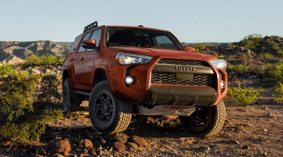 Новый внедорожник Toyota 4Runner выходит на российский рынок