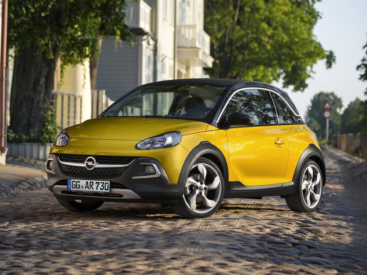 Opel Adam 2013