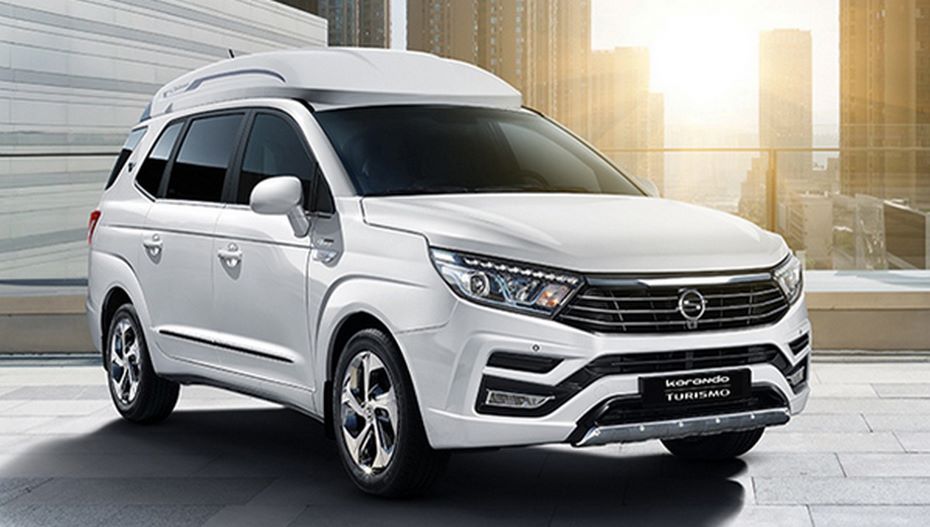 Обновленная версия кросс модификации минивэна SsangYong Korando Turismo уже в продаже